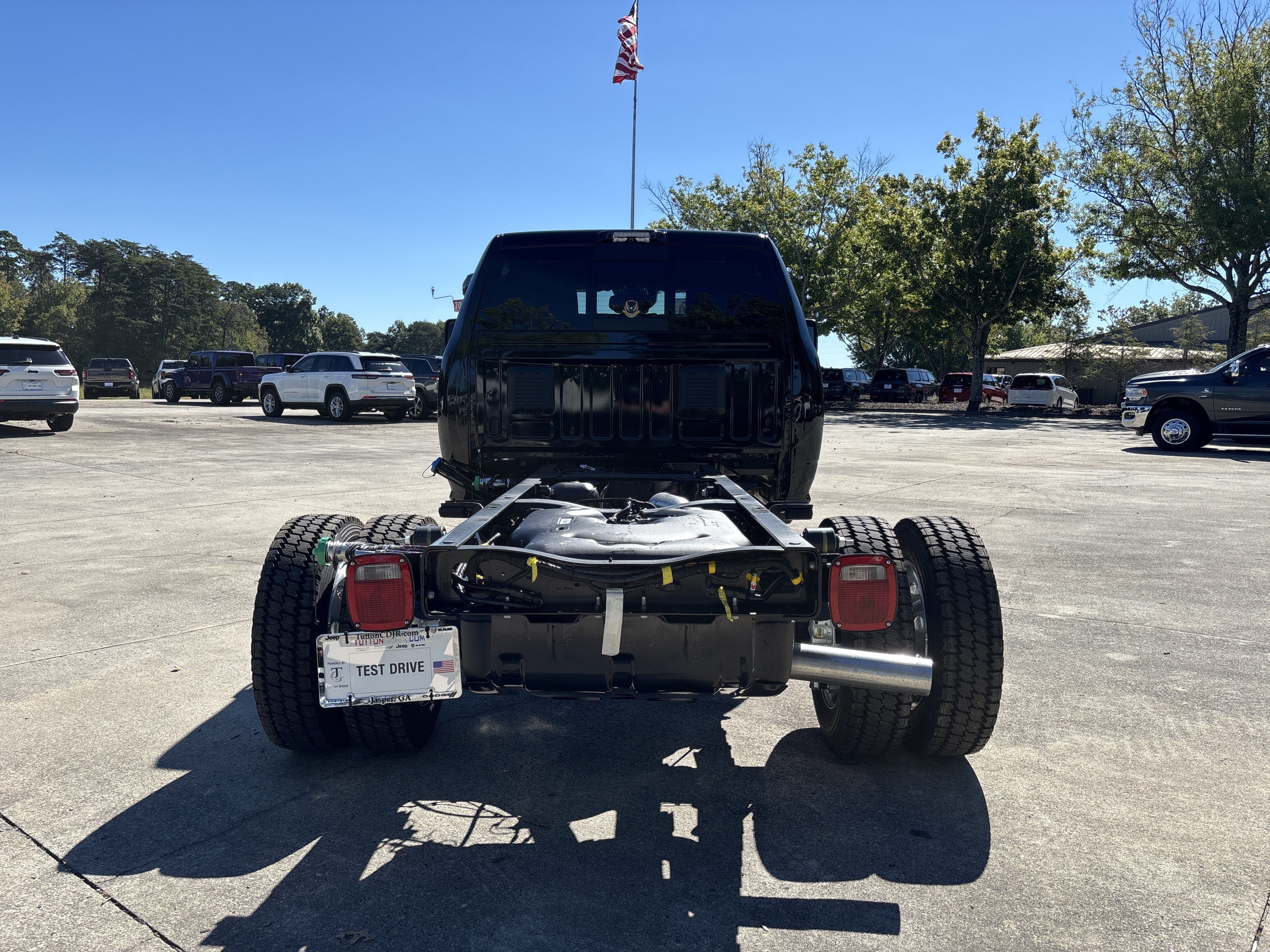 New 2027 RAM 5500 4x4 Crew Cab image 6
