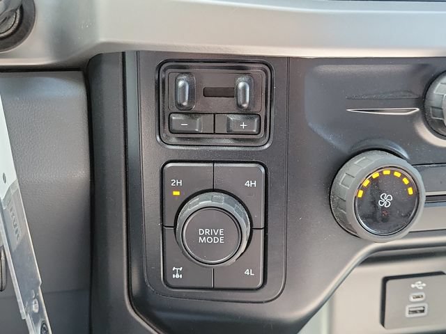 Used 2024 Ford F250 XL w/ XL Driver Assist Package AWD/4WD image 26
