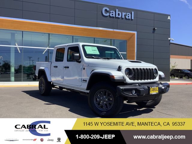New 2026 Jeep Gladiator Sport AWD/4WD image 1