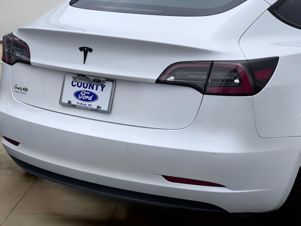 Used 2021 Tesla Model 3 Standard Range Plus image 44