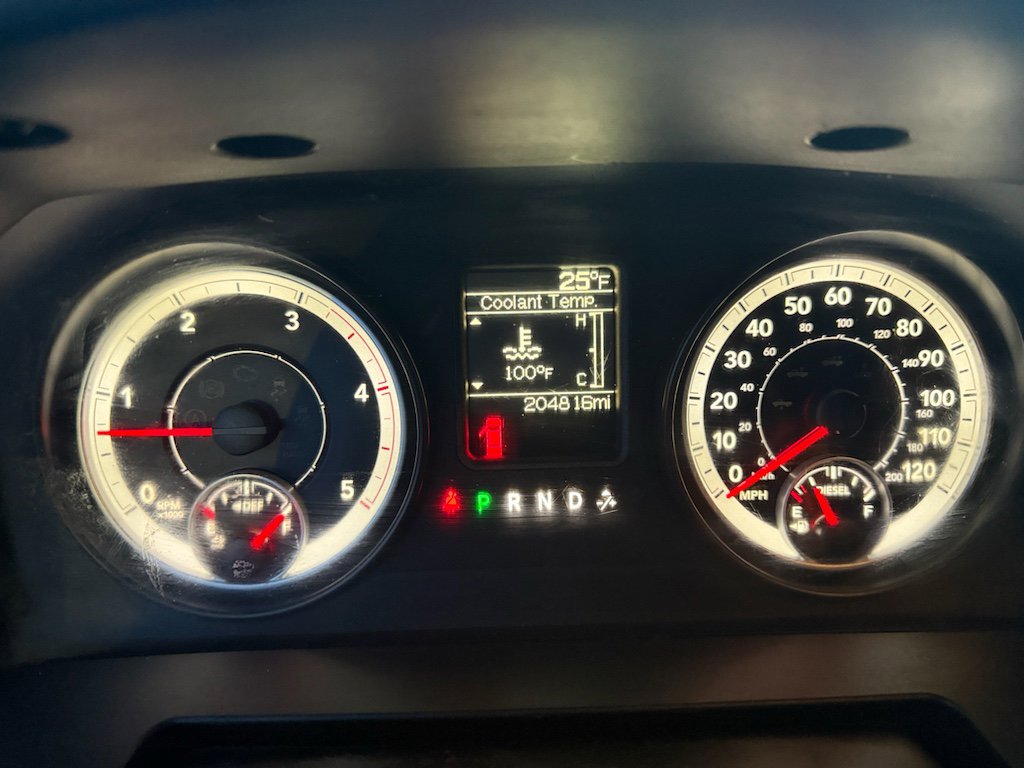 Used 2013 RAM 3500 Tradesman w/ Chrome Appearance Group image 12