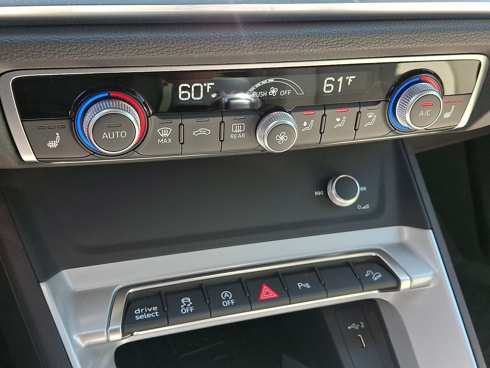 Certified 2022 Audi Q3 2.0T Premium Plus AWD/4WD image 16
