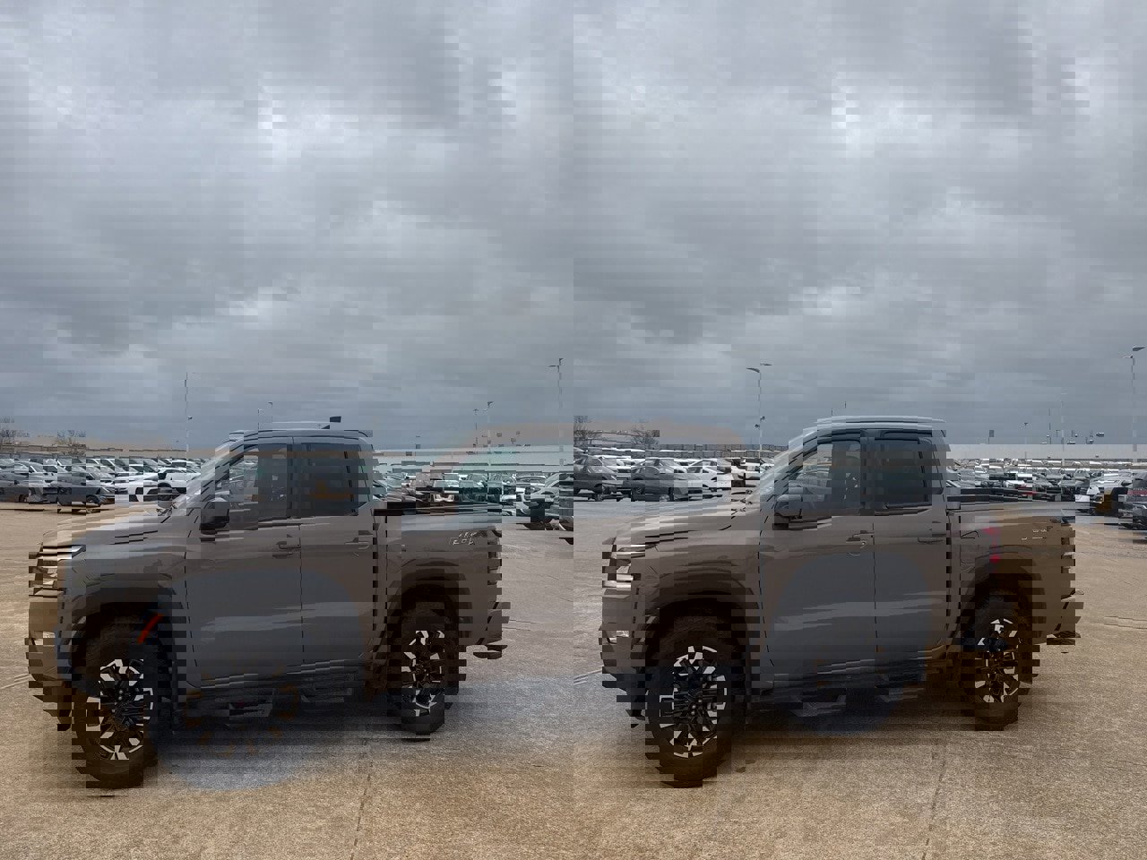 Used 2023 Nissan Frontier Pro-X w/ Technology Package image 11