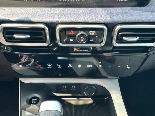 New 2026 Nissan Sentra SL w/ Floor Mat Package FWD image 36