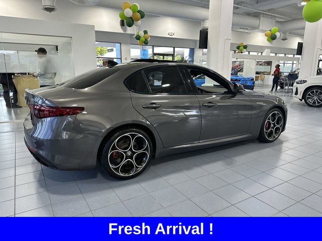 Used 2022 Alfa Romeo Giulia Veloce image 35