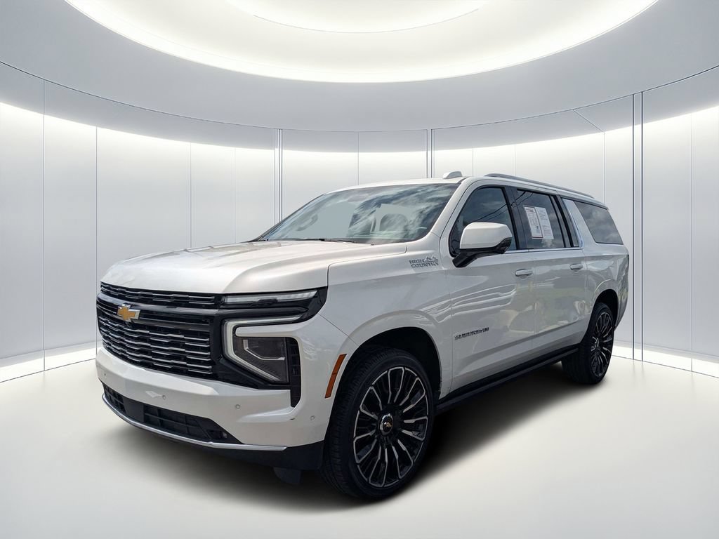 Used 2025 Chevrolet Suburban High Country AWD/4WD image 8