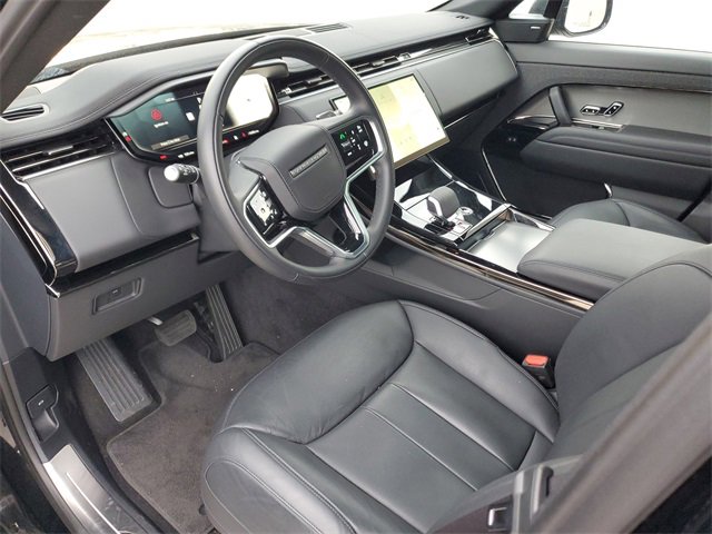Certified 2025 Land Rover Range Rover Sport SE image 22