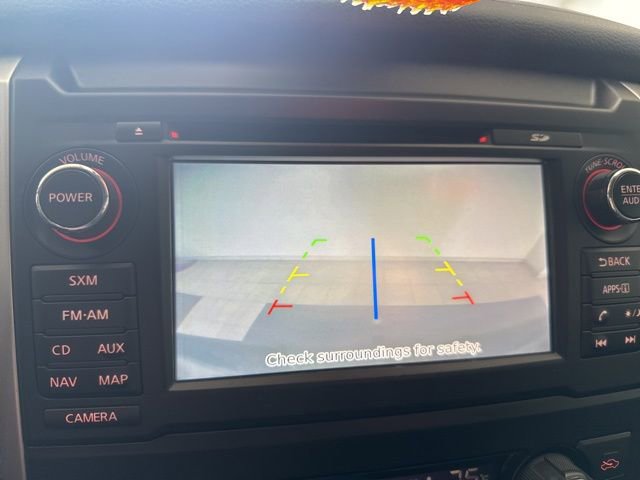 Used 2018 Nissan Titan SV w/ SV Convenience Package image 10