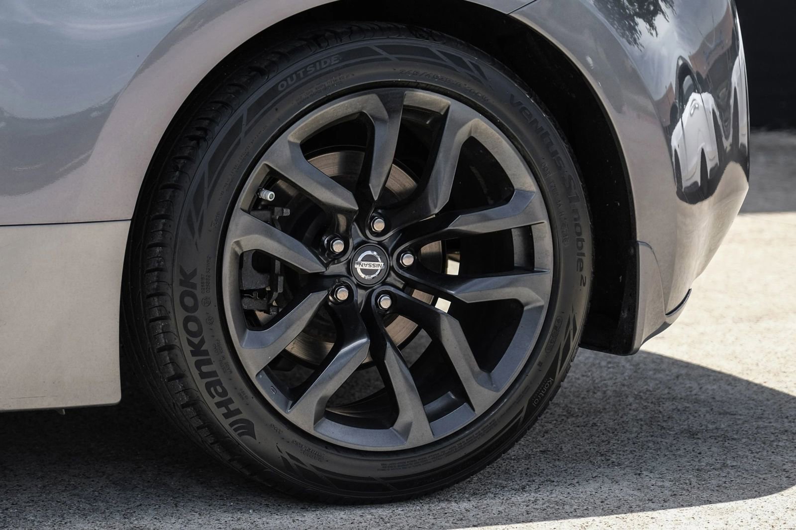 Used 2016 Nissan 370Z Coupe RWD image 48