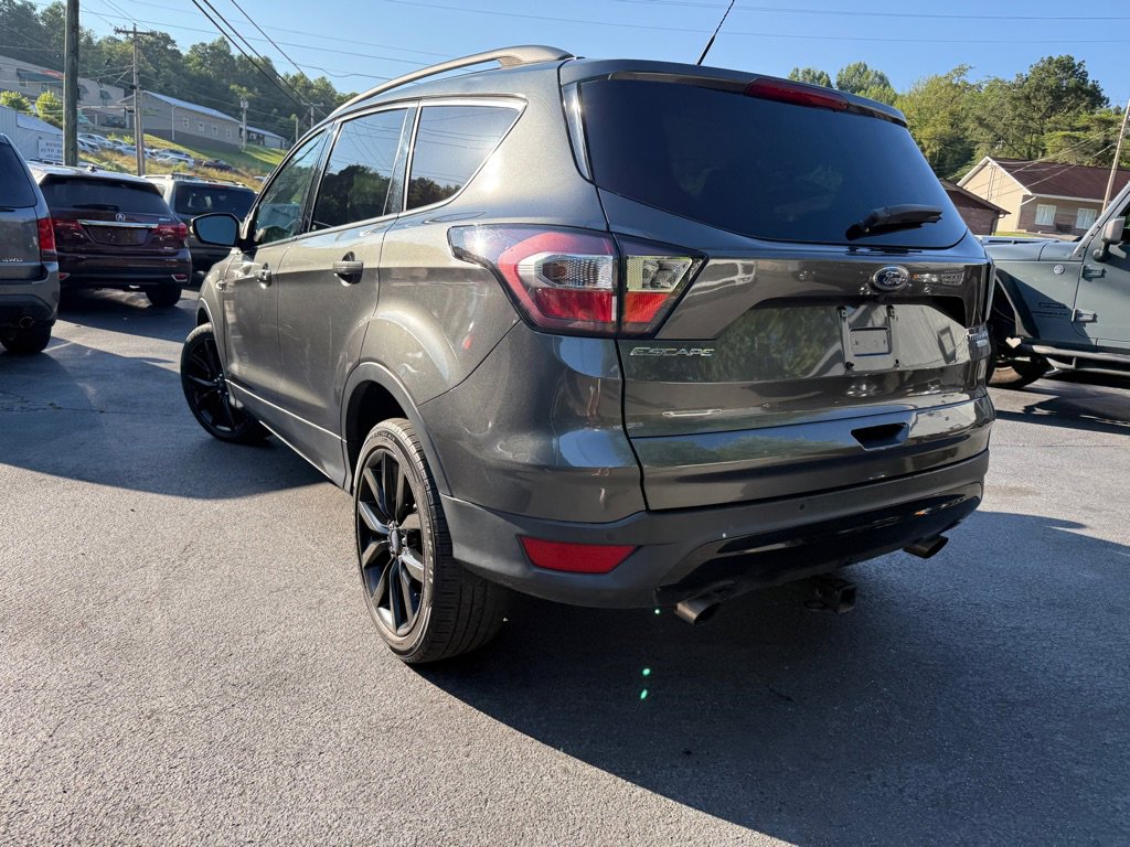 Used 2017 Ford Escape Titanium image 14