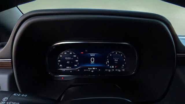 Used 2024 Chevrolet Suburban High Country w/ Max Trailering Package image 15