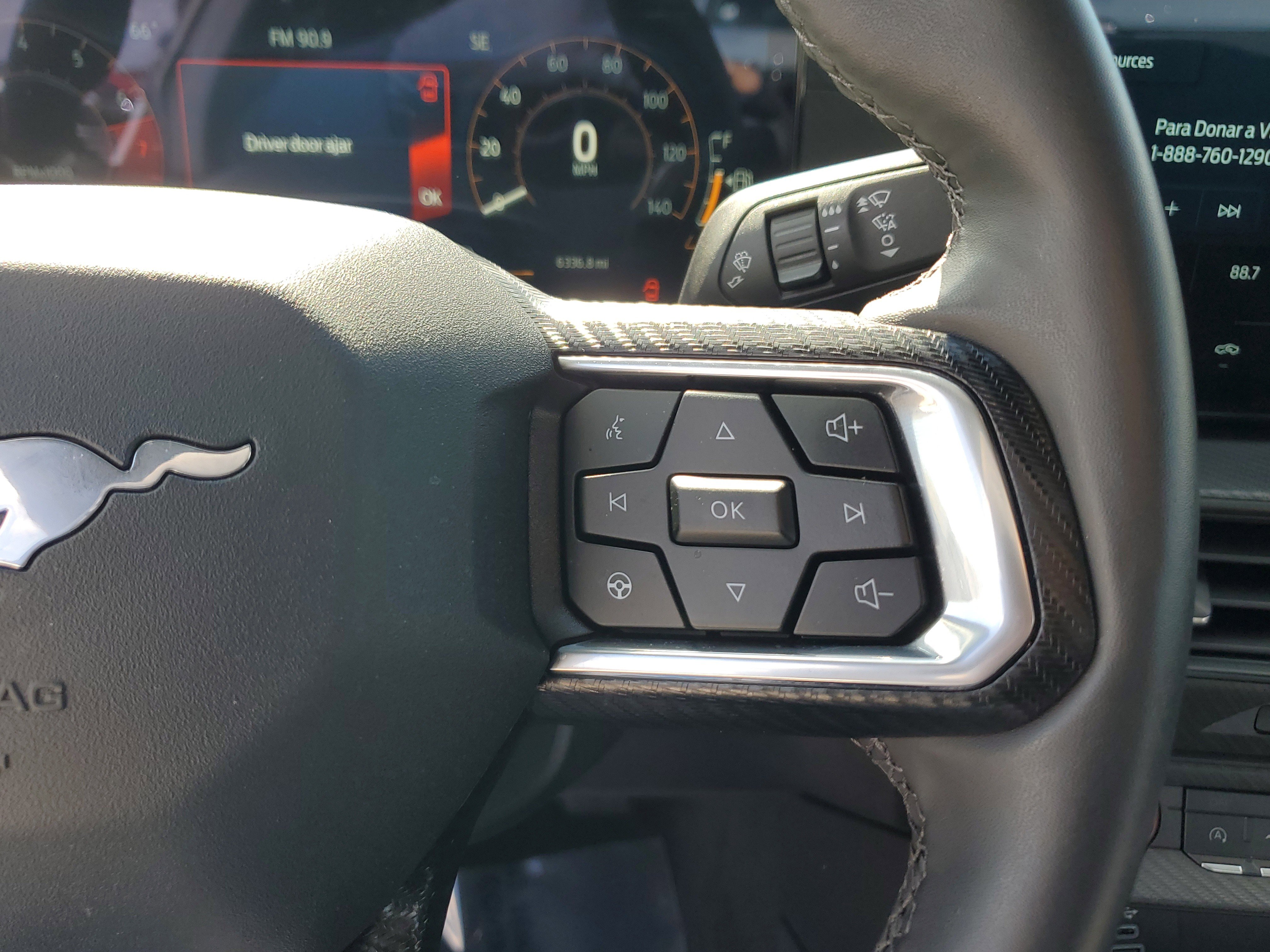 Used 2025 Ford Mustang Coupe image 19