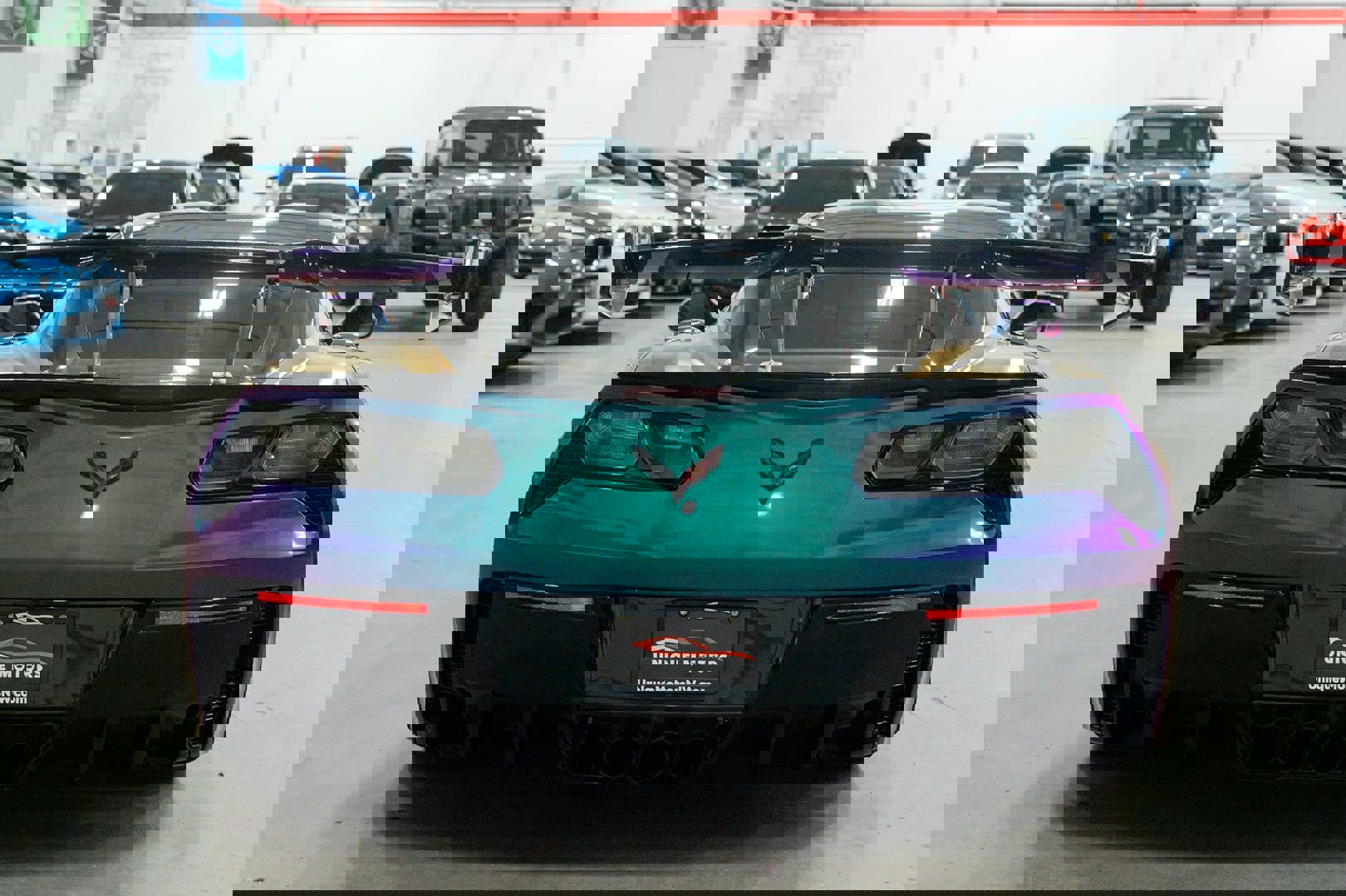 Used 2015 Chevrolet Corvette Z06 w/ 3LZ Preferred Equipment Group image 5