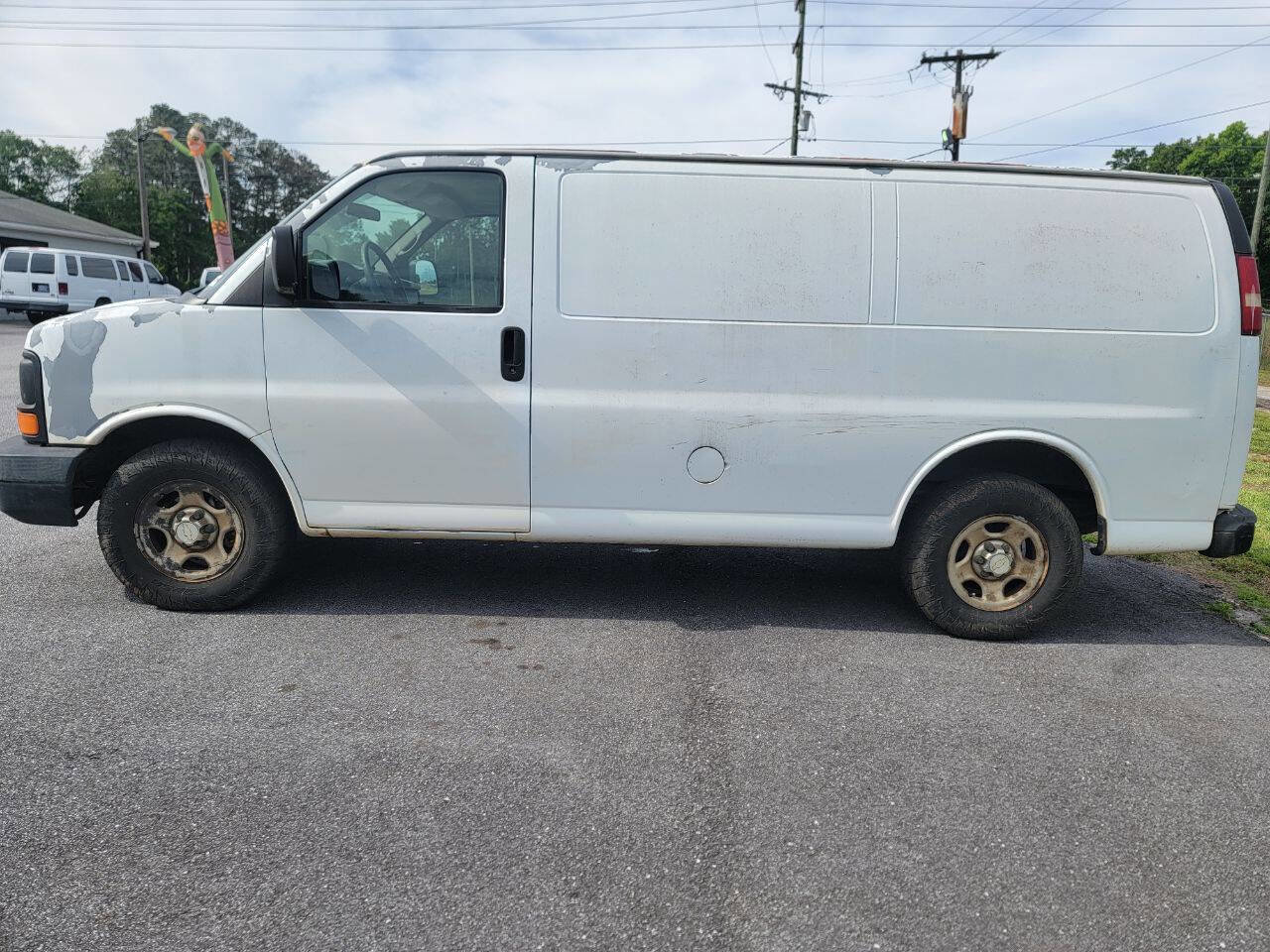 Used 2007 Chevrolet Express 1500 RWD image 9