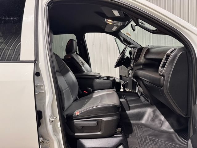 Used 2024 RAM 3500 Tradesman AWD/4WD image 23