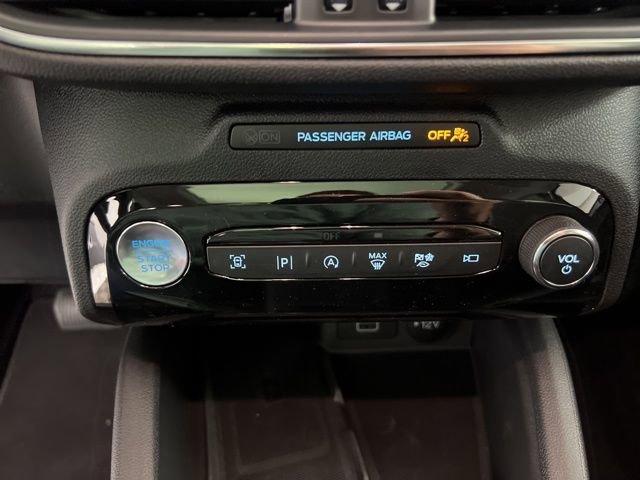 New 2026 Ford Escape Platinum w/ Premium Technology Package AWD/4WD image 22