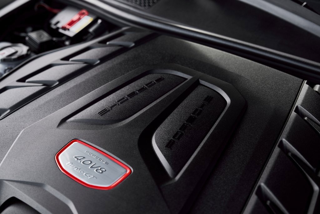 Used 2023 Porsche Cayenne Turbo GT image 21