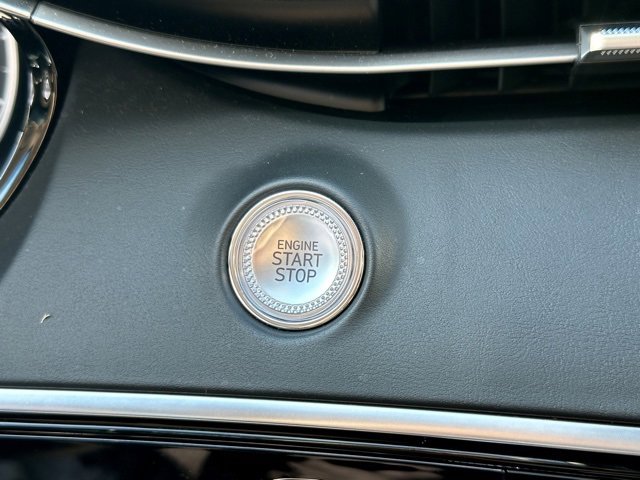 Used 2024 Genesis GV70 2.5T w/ Select Package image 30