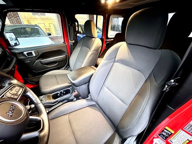 Used 2022 Jeep Wrangler Unlimited Sport AWD/4WD image 8