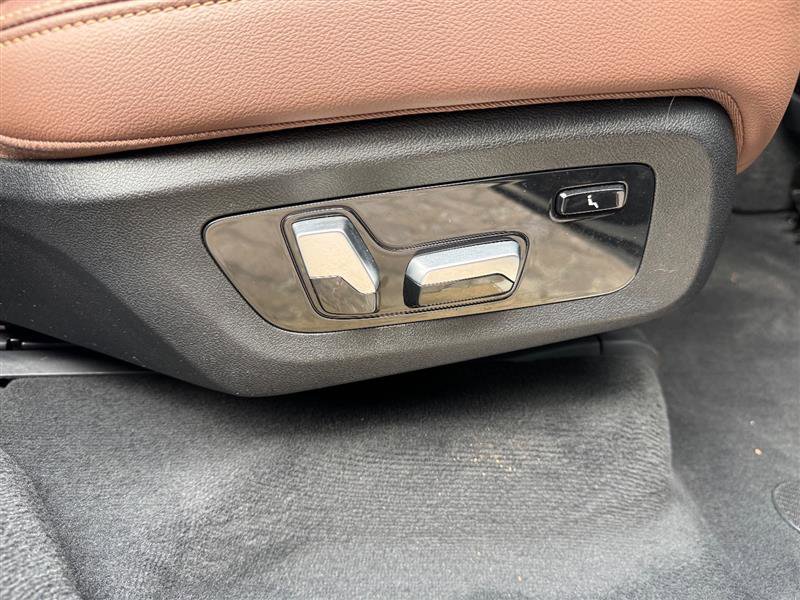 Used 2020 BMW X7 xDrive40i image 23