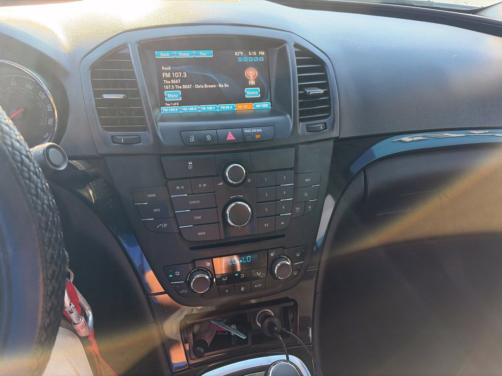 Used 2012 Buick Regal Leather FWD image 7