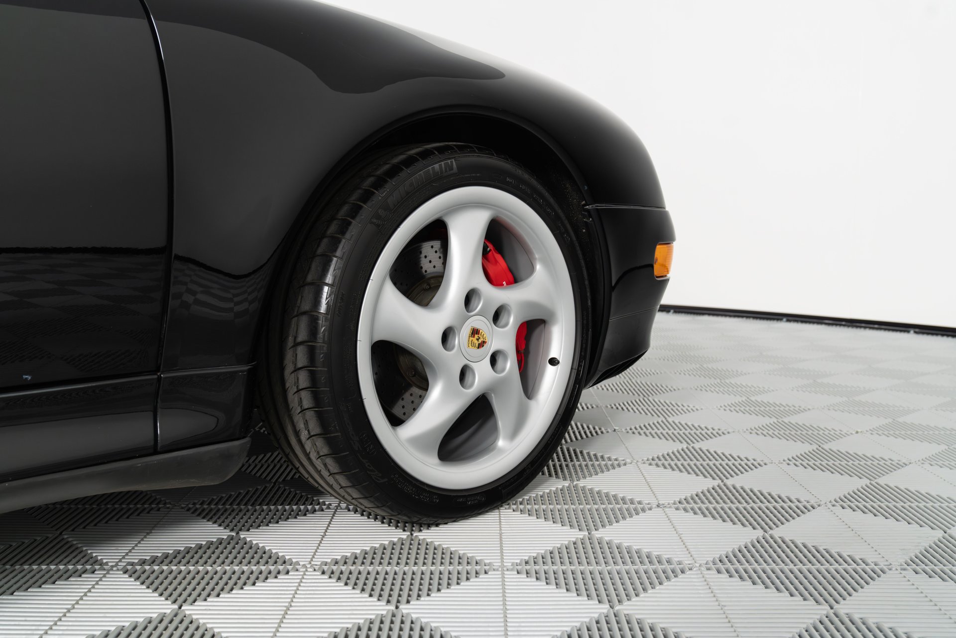 Used 1996 Porsche 911 Turbo RWD image 40