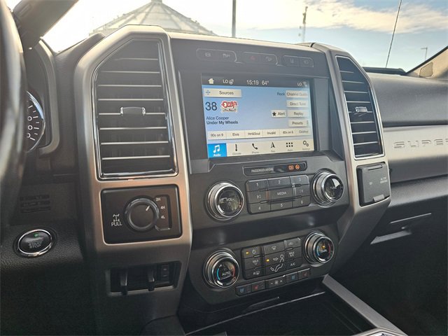 Used 2019 Ford F350 Platinum w/ Platinum Ultimate Package image 19