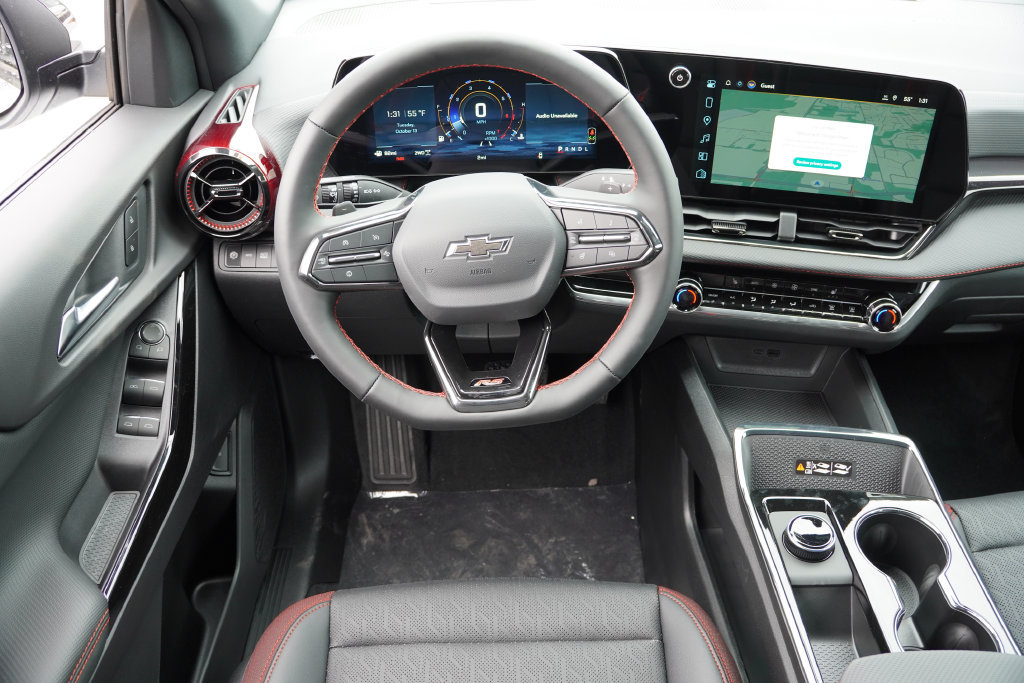 New 2027 Chevrolet Equinox RS w/ Safety and Technology Package AWD/4WD image 13