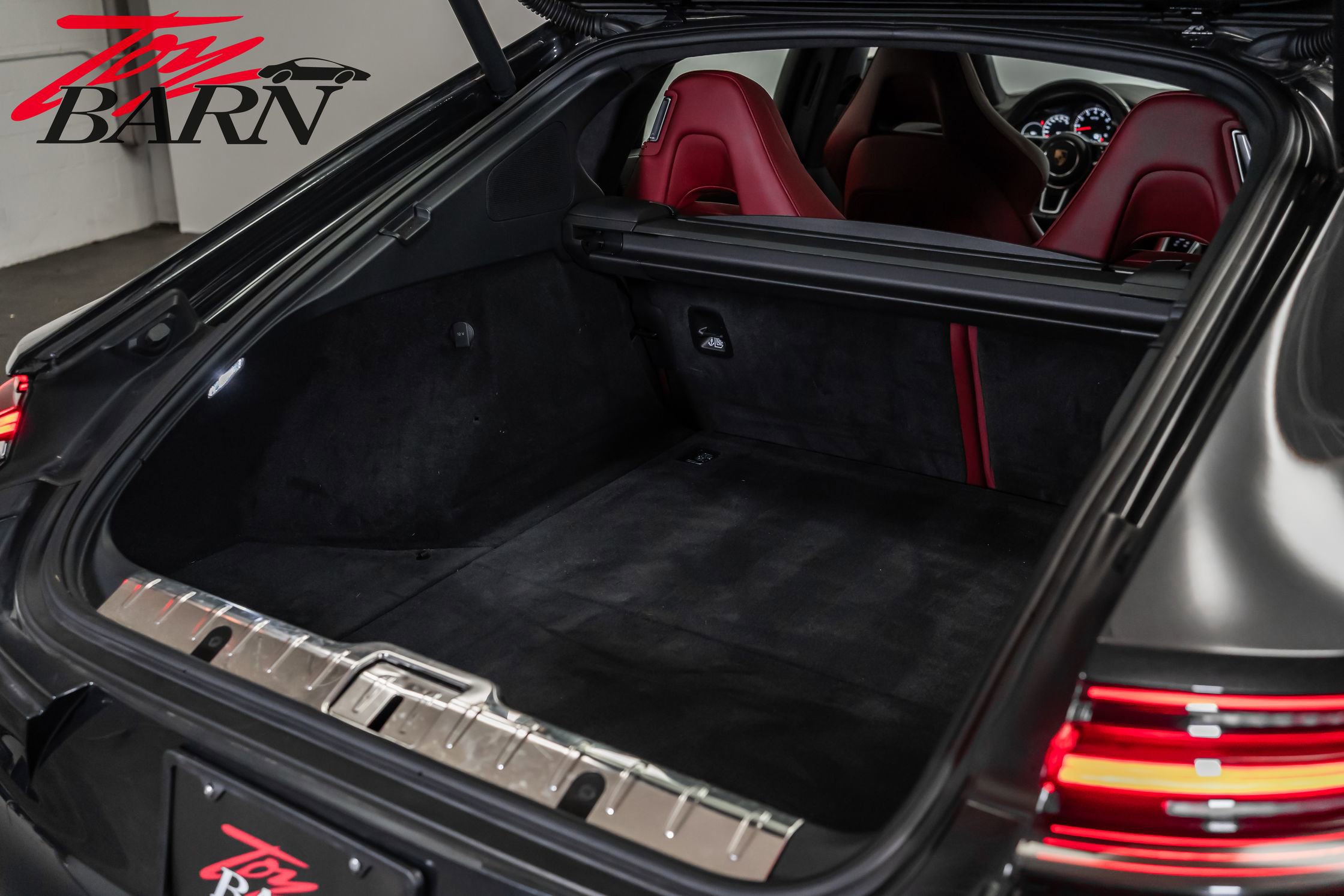 Used 2020 Porsche Panamera GTS image 52