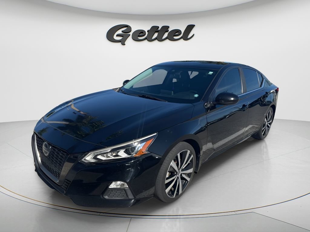 Certified 2020 Nissan Altima 2.5 SR image 1