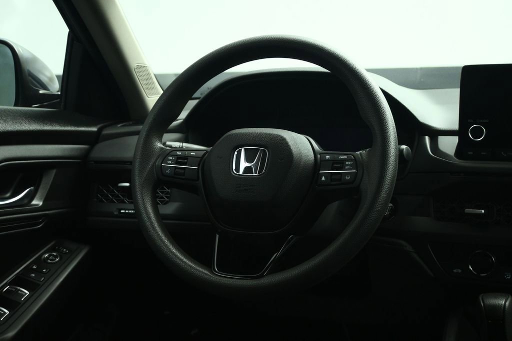 Used 2023 Honda Accord EX image 40