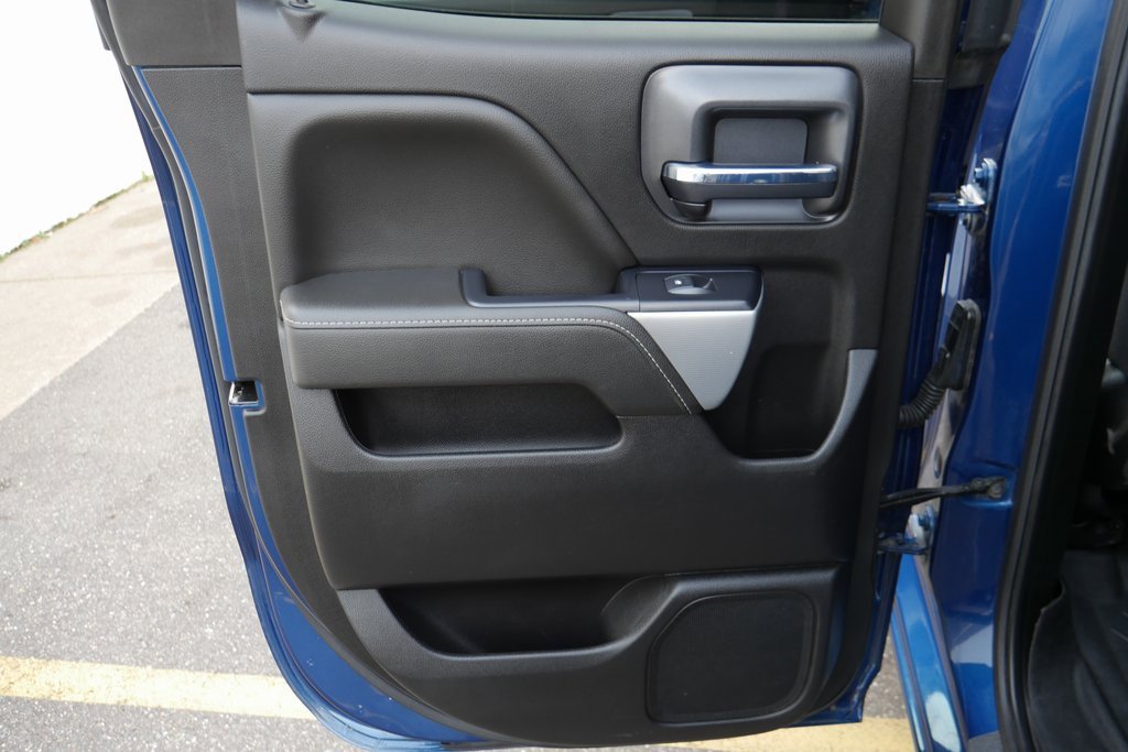 Used 2019 Chevrolet Silverado 1500 LT w/ All Star Edition image 29