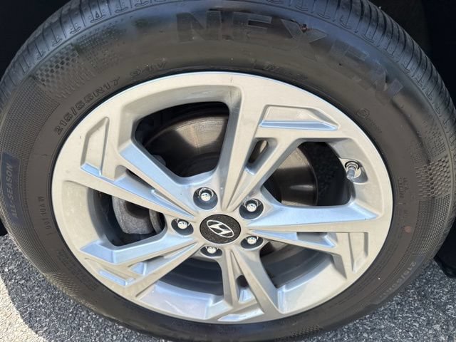 Used 2023 Hyundai Kona SEL w/ Cargo Package AWD/4WD image 9