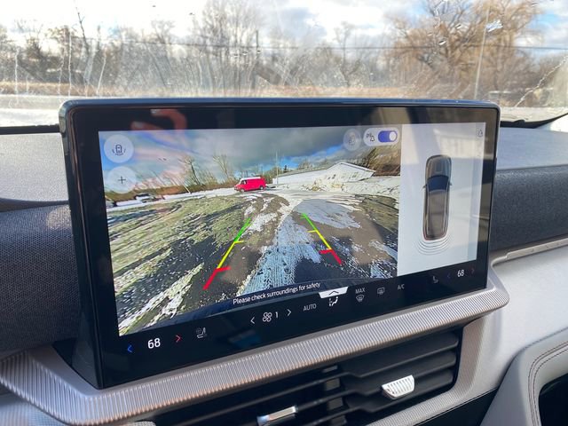 New 2026 Ford Explorer Active w/ Active Comfort Package image 28