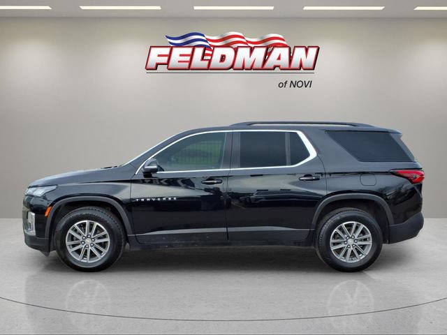 Used 2023 Chevrolet Traverse LT FWD image 2