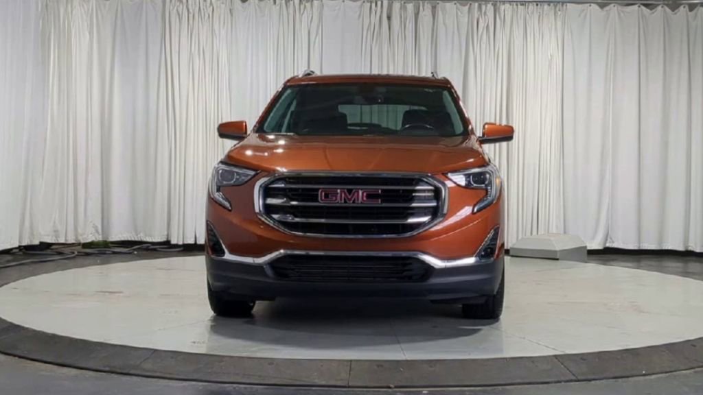 Used 2019 GMC Terrain SLT w/ Preferred Package image 4