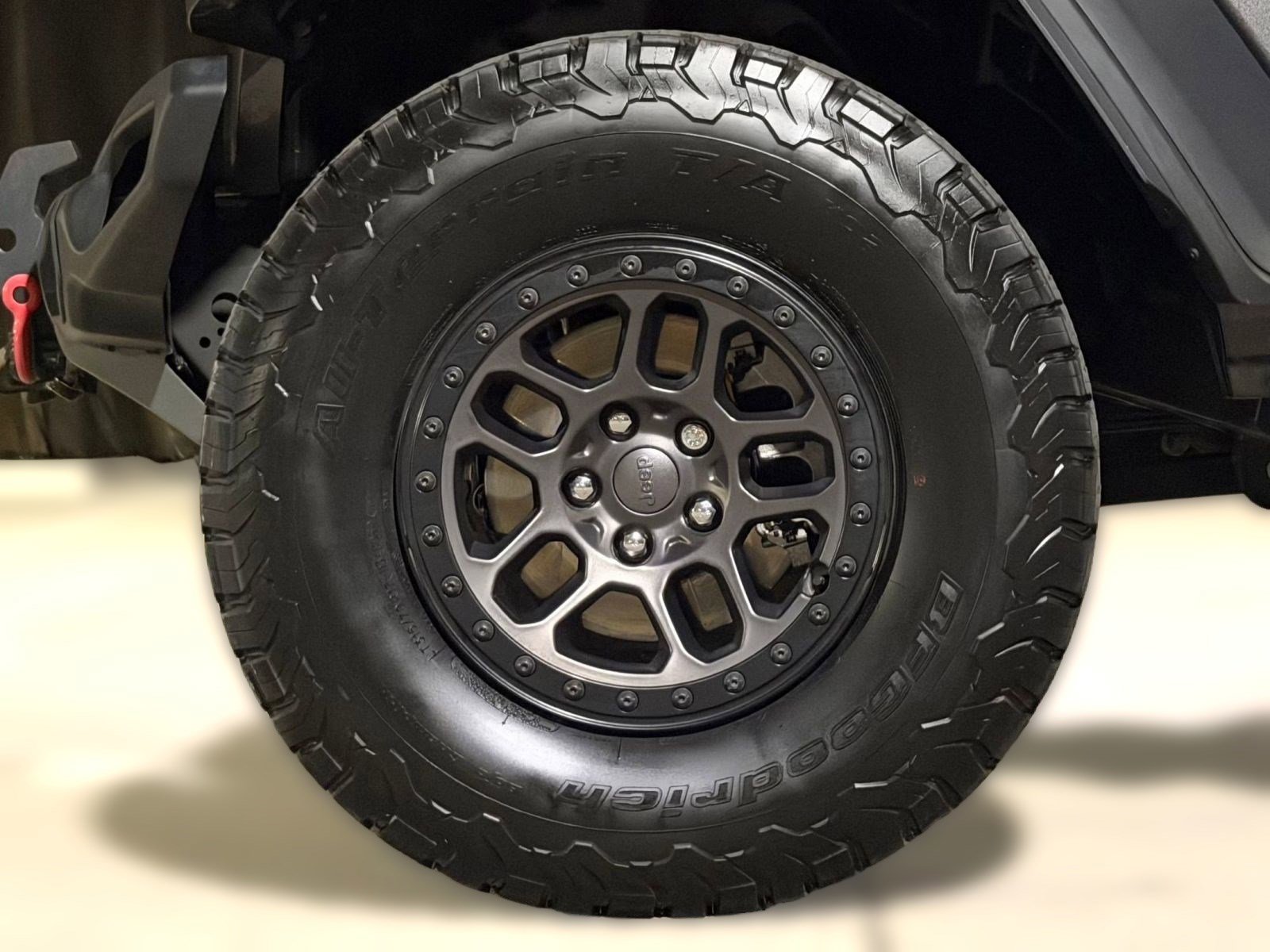 Used 2023 Jeep Wrangler Unlimited Rubicon w/ Xtreme 35 Tire Package image 11