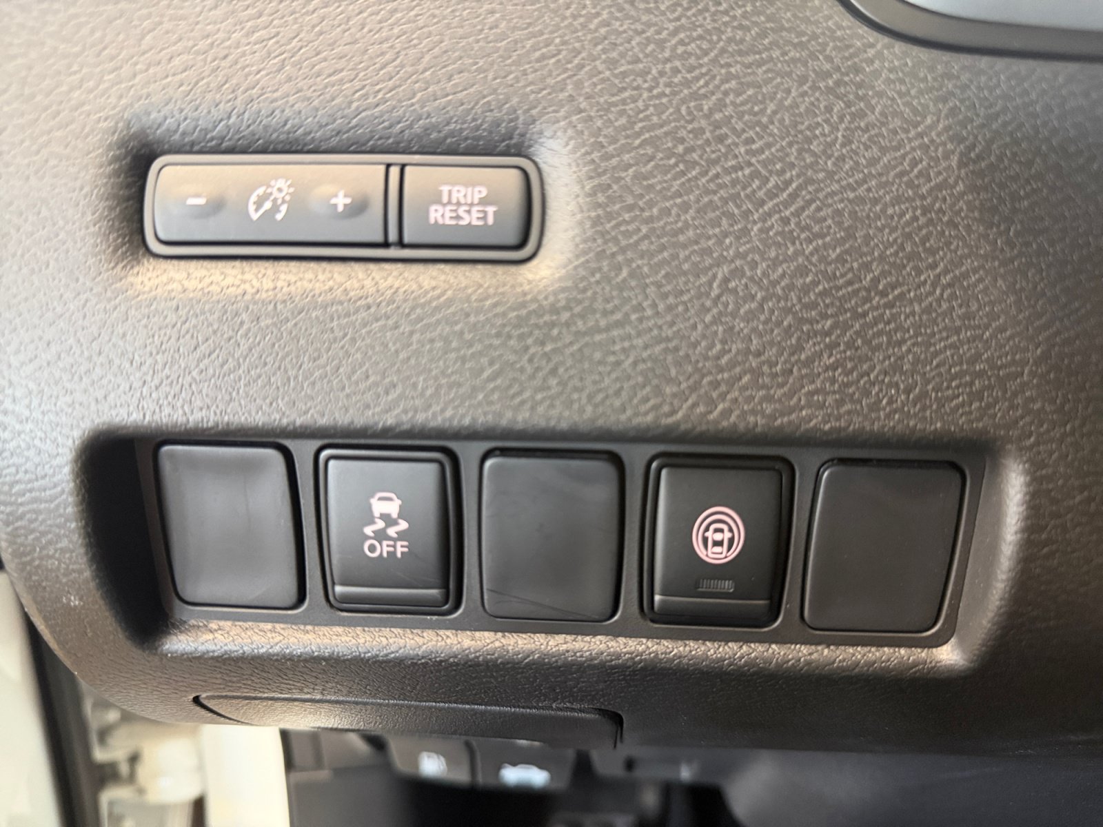 Used 2024 Nissan Murano SV w/ SV Midnight Edition Package FWD image 25