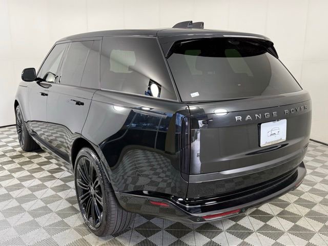 New 2025 Land Rover Range Rover SE image 4