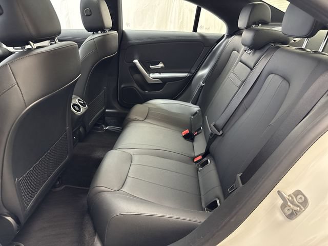 Used 2025 Mercedes-Benz CLA 250 image 13