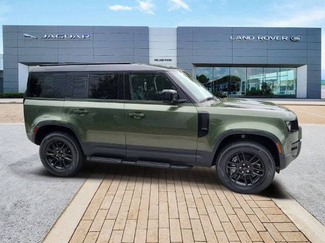 New 2026 Land Rover Defender 110 S AWD/4WD image 4