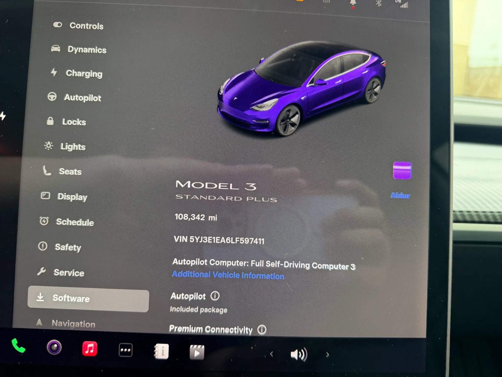 Used 2020 Tesla Model 3 Standard Range RWD image 23