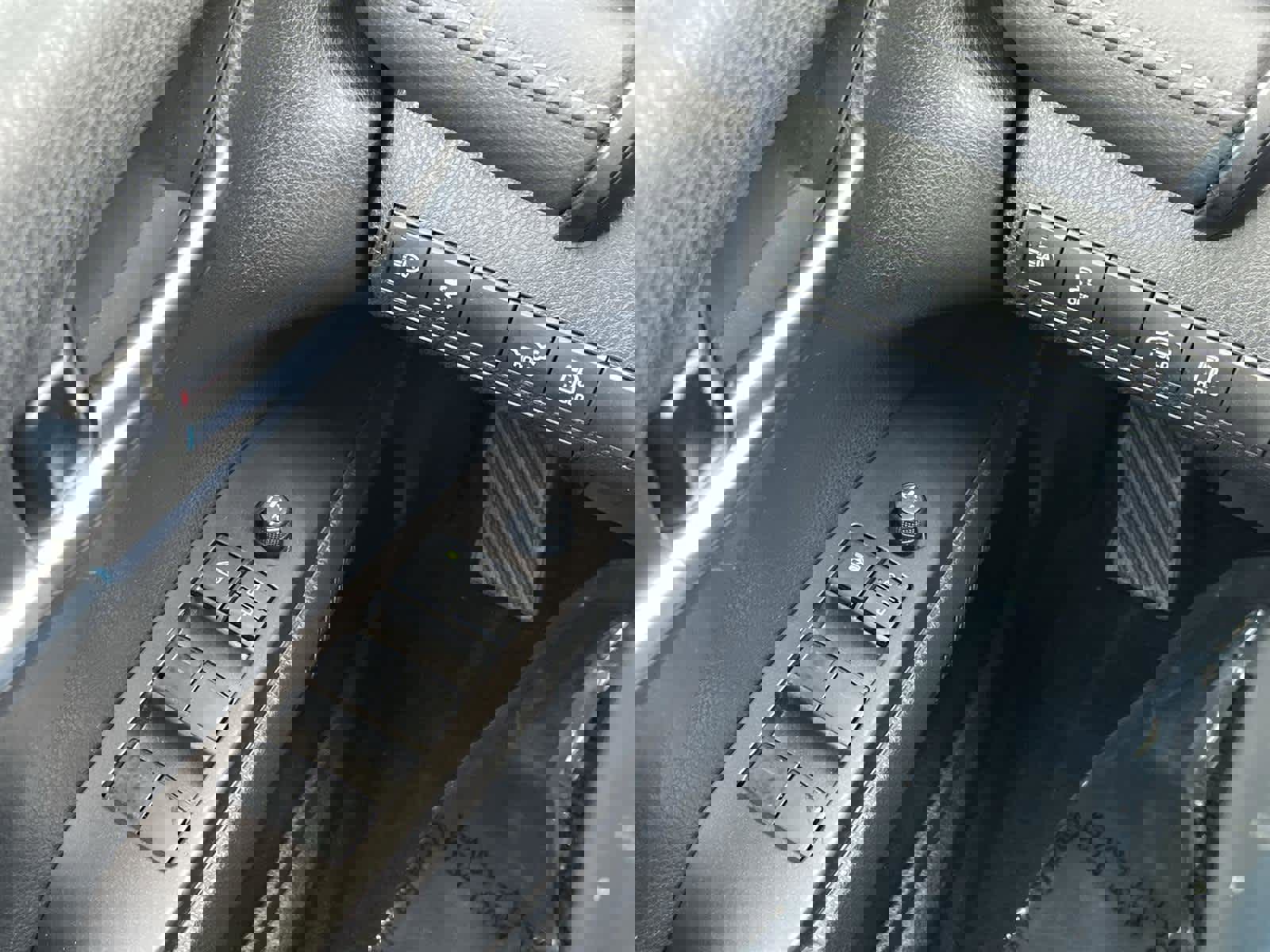 Used 2023 Toyota Camry SE image 24