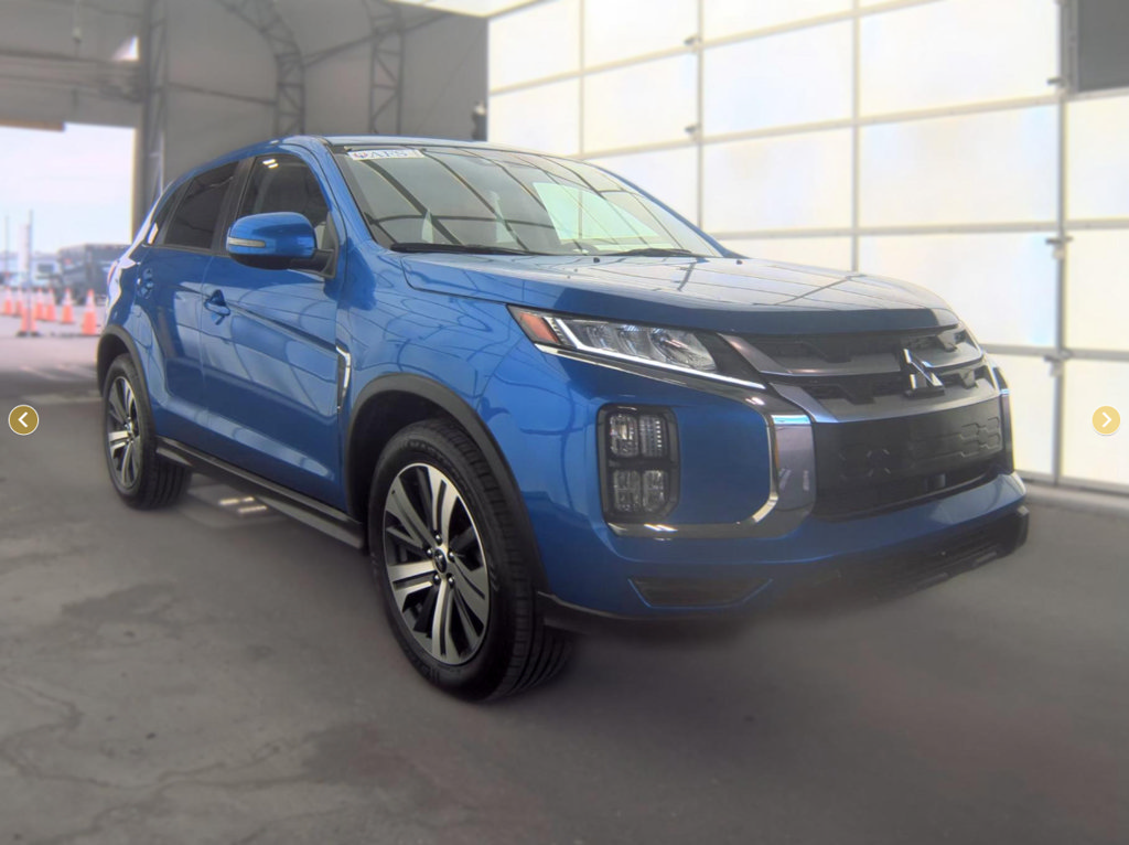 Used 2024 Mitsubishi Outlander Sport SE AWD/4WD image 2