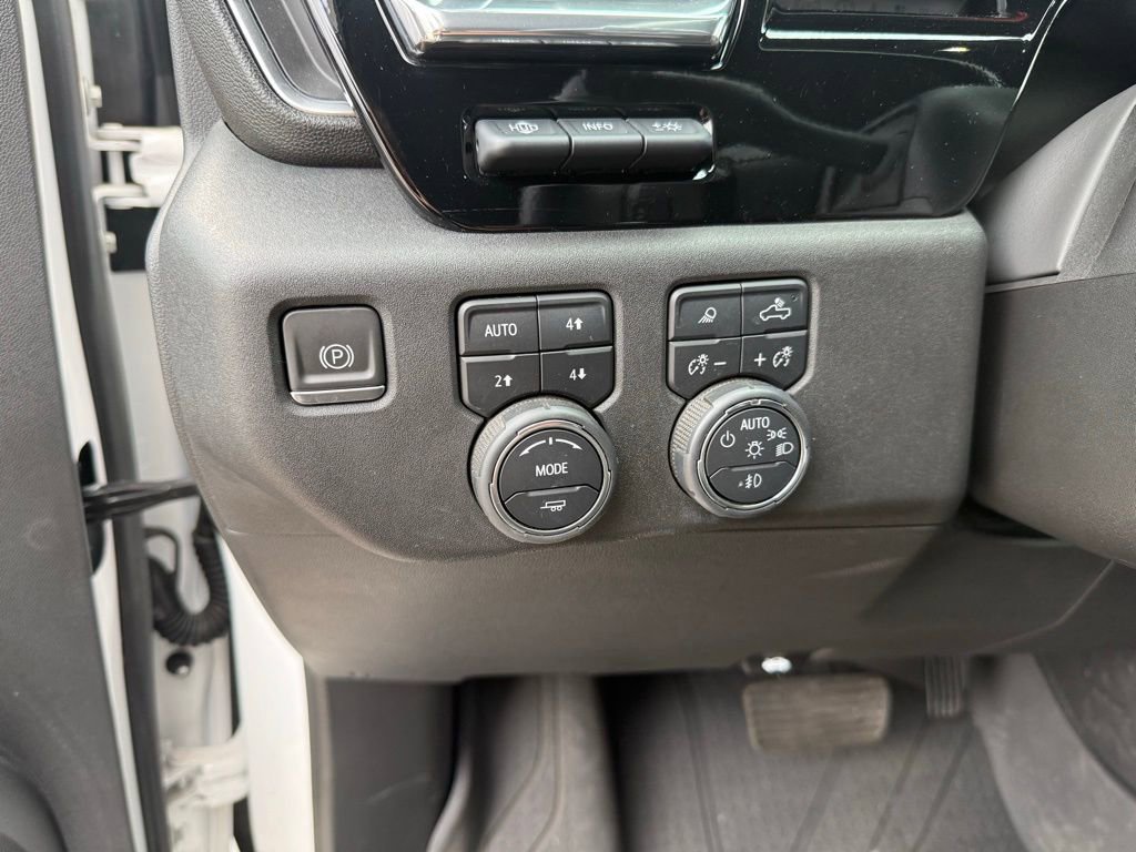 Used 2023 Chevrolet Silverado 1500 LTZ w/ Technology Package image 11