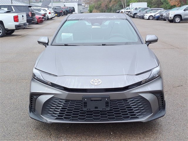 Used 2025 Toyota Camry XSE image 8
