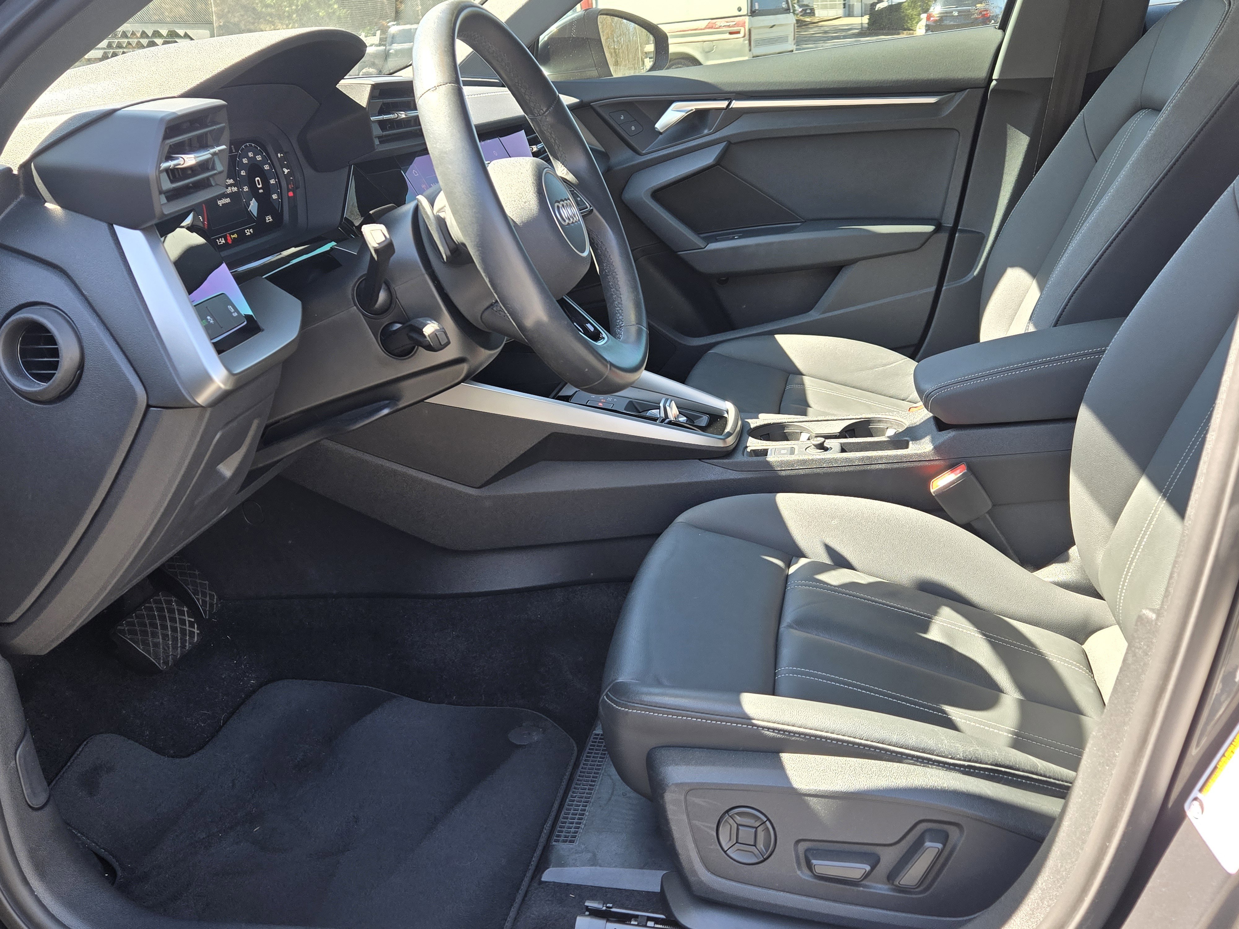 Used 2022 Audi A3 2.0T Premium image 11