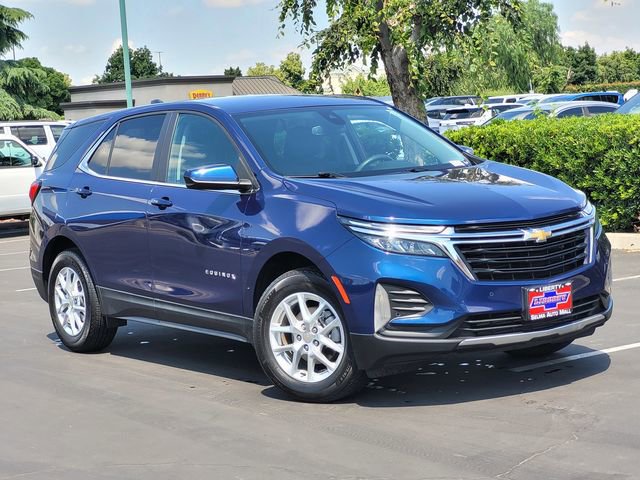 Used 2023 Chevrolet Equinox LT FWD image 2