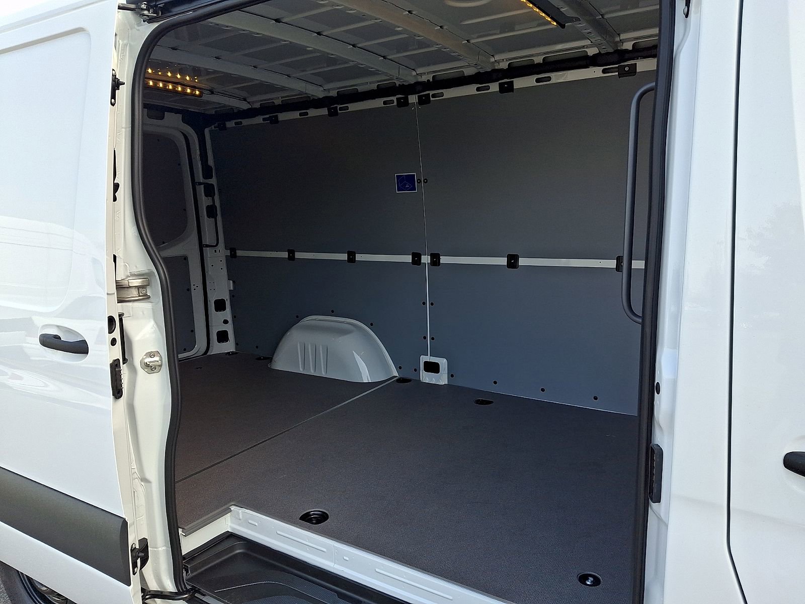 New 2026 Mercedes-Benz Sprinter 2500 image 6