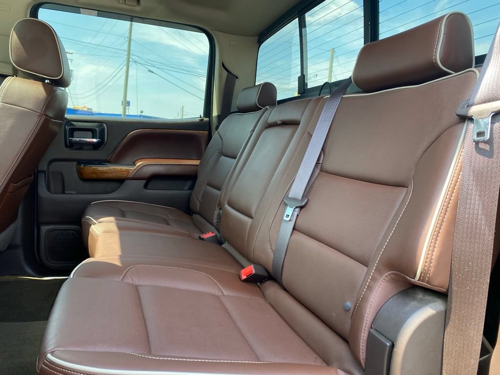 Used 2016 Chevrolet Silverado 2500 High Country w/ High Country Premium Package AWD/4WD image 17